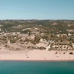 Petrino Foinikounta Casa de Férias Finikounta