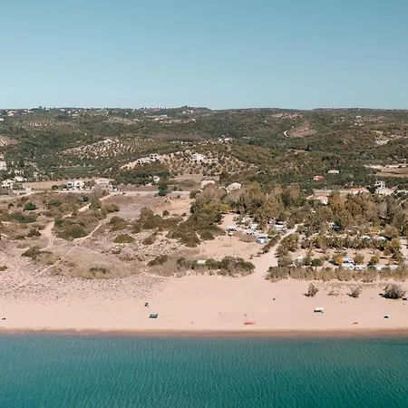 Petrino Foinikounta Hébergement de vacances Foinikounda